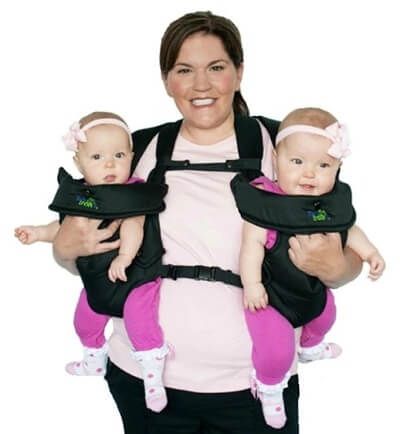 Twin Carrier, Twin Baby Carrier, Twin Nursery, Children Accessories, Twin Baby Girls, Best Baby Carrier, Baby Gadgets, Twins Baby, Baby Sling Carrier