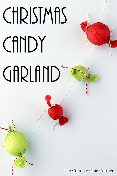 Christmas Candy Garland Candy Garland Diy, Diy Candy Garland, Diy Christmas Stuff, Christmas Kid Crafts, Candy Garland, Diy Christmas Candy, Craft Ideas To Sell, Cottage Diy, Christmas Wreaths & Garlands