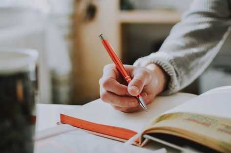 After a long vacation, students may be feeling a little unmotivated to go back to class. Read these five ways to reinspire your students this year. Ted Talks, Training Courses, Blog Tips, Writing Services, Writing Skills, Journal Prompts, Essay Writing, Blur, A Book