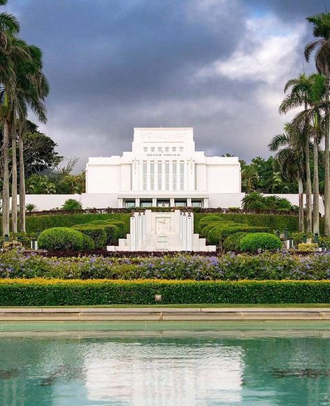 Laie Hawaii, Hawaii Temple, Temple Photo, Church Pictures, Lds Temple, Lds Temples, Lds Quotes, Gospel Of Jesus Christ, Color Painting