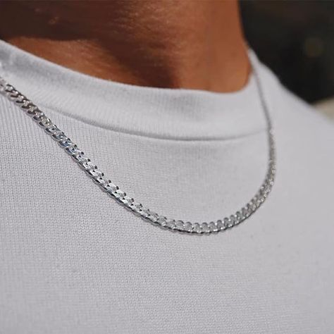 This chain is the perfect mix of quality and affordability. Its a great option for that son who wants to start wearing jewelry but isn’t quite ready for something expensive. Diamond Cut Necklace, Italian Jewelry, Cuban Link Chain, Cuban Link, Chains For Men, Diamond Cut, Street Style Women, Jewelry Findings, Fleece Jacket