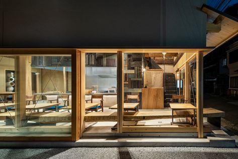 Gallery of Kyoto Wand Café / Kazuteru Matsumura Architects - 22 Kyoto Architecture, Custom Built Ins, Cultural Architecture, Have A Shower, Wood Beams, Outdoor Design, Design Challenges, Built Ins, Building Design