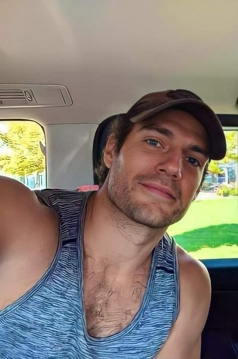 Henry Cavill Immortals, Henry Cavill Eyes, Henry Superman, Henry Cavill Shirtless, Hasan Piker, Fashion Models Men, Henry Williams, Masked Man, Muscular Men