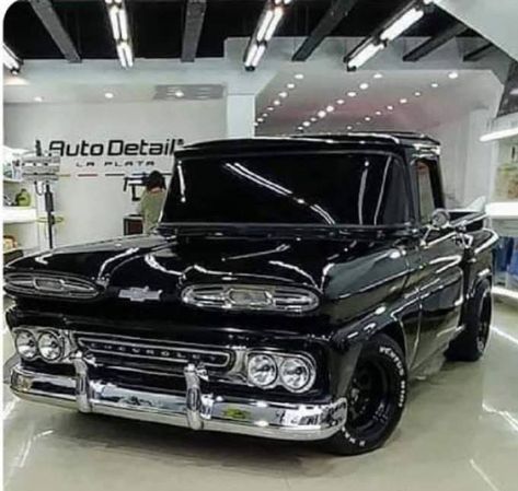 Square Body Chevy, Miami Vintage, Subcompact Cars, Chevrolet Apache, Chevy Stepside, Lowered Trucks, C10 Chevy Truck, Custom Pickup Trucks, Dodge Rams