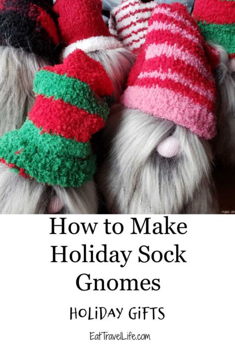 Gnome Jars, Gnome Patterns Free, Sock Gnomes Diy, Sewing Gnomes, How To Make Socks, Inexpensive Diy Gifts, Sock Gnomes, Easy Homemade Gifts, Gnome Tutorial