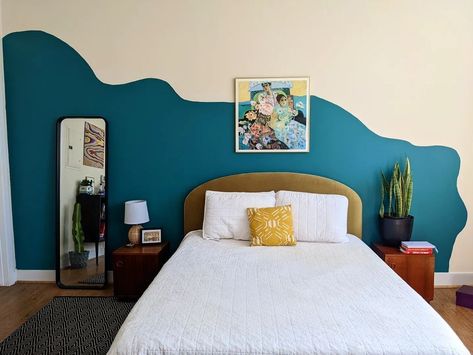 Vogue Decor, Wall Behind Bed, Painted Headboard, Living Room Wall Color, Teal Bedroom, Interior Design Color, Accent Wall Bedroom, Bed Wall, Bedroom Paint