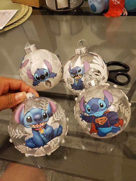 Stitch Tree Disney, Christmas Tree Ideas Stitch, Diy Stitch Christmas Ornaments, Stitch Christmas Ornaments Diy, Lilo And Stitch Ornament Diy, Lilo And Stitch Christmas Tree Ideas, Stitch Christmas Tree Ideas, Diy Stitch Ornament, Stitchmas Tree