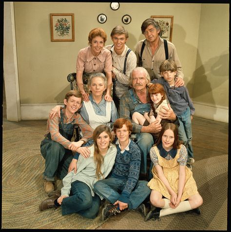 Ellen Corby, Ralph Waite, Madeline Zima, The Waltons Tv Show, Richard Thomas, The Waltons, 1970s Tv Shows, John Boy, Walton Family