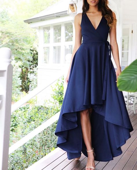 Debut Dresses, Halter Party Dress, Elegant Fashion Outfits, Casual Dresses For Teens, Cute Floral Dresses, Simple Gowns, Short Dress Styles, Prom Dresses For Teens, Prom Dress Inspiration