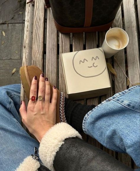 Solo Date Aesthetic, Date Inspo, Fall Nails 2023, Solo Date, Date Aesthetic, Autumn Street, Blue Autumn, Street Aesthetic, Nails Fall Nails