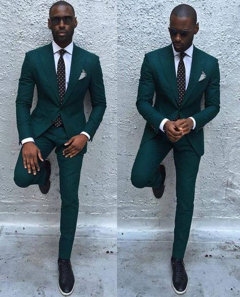 Wedding Suits Groomsmen, Man Blazer, Groom Tuxedo, Mens Fashion Blog, Groomsmen Suits, Prom Suits, Green Suit, Tuxedo Wedding, Yellow Jacket