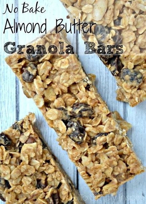 Pumpkin Granola Recipe, Recipe Carrot Cake, Almond Butter Granola, Carrot Cake Bites, Homemade Almond Butter, Pumpkin Granola, No Bake Granola Bars, Healthy Granola Bars, Healthy Carrot Cakes