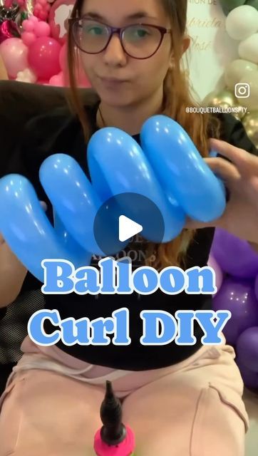 Curl Balloons, How To Curl Balloons, How To Curl Long Balloons, Curl Tutorial, Instagram Add, Balloon Twisting, Long Balloons, March 17, Balloon Decorations