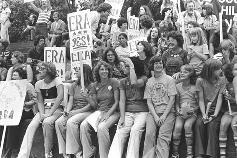 1970s Protesting 70s Protest, Feminist Protest, Equal Rights Amendment, Betty Ford, Womens Liberation, Angry Women, Womens Conference, Group Project, Miss America