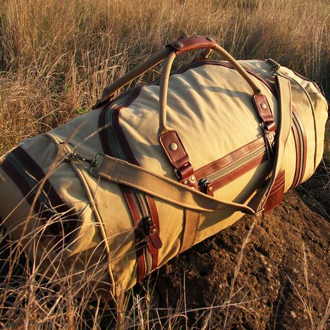 Many destinations in Africa are accessible by bush plane. While this is a great way to see the beautiful landscape from the air, it’s not always the most luggage-friendly form of travel. Designed for the hold of charter flights and the back of dusty Land Rovers, our bestselling Rufiji Safari Explorer is both rugged and luxurious - for the best of both worlds on African travels. #safariessentials #safari #luggage #packinglist #whattopack #travel #traveltips #luxuryluggage #bag #africa Safari Essentials, Safari Luggage, Safari Explorer, Safari Clothes, Safari Hats, Bush Plane, Safari Outfits, Luxury Luggage, African Travel