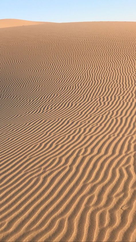 Desert Texture, Desert Waves, Desert Aesthetic, Desert Colors, Sand Dunes, Patterns In Nature, Insta Photo Ideas, Color Textures, Aesthetic Backgrounds