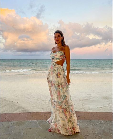 Leavers Dresses, Boho Prom Dress, Floral Prom Dresses, Spring Maxi Dress, Classy Prom Dresses, Garden Party Dress, Prom Dress Inspiration, Photo Outfit, Mode Inspiration