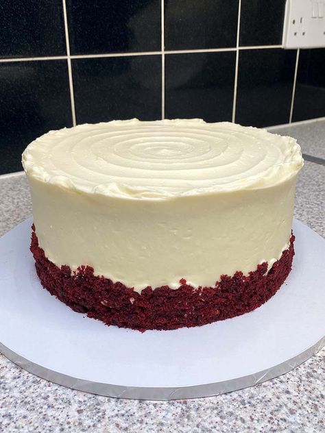 Red Velvet Cheesecake Cake | Ash Baber Ash Baber, Red Velvet Cheesecake Cake, Red Velvet Cake Recipe, Velvet Cake Recipes, Velvet Cheesecake, 8 Inch Cake, Red Velvet Cheesecake, Cheesecake Cake, Cake Layers