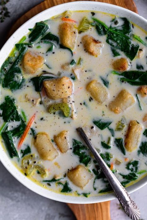 Cauliflower Gnocchi Soup, Tomato Gnocchi Soup, Apartment Recipes, Cauliflower Gnocchi, Baked Gnocchi, Chicken Gnocchi, Chicken Cauliflower, Chicken Gnocchi Soup, Gnocchi Soup