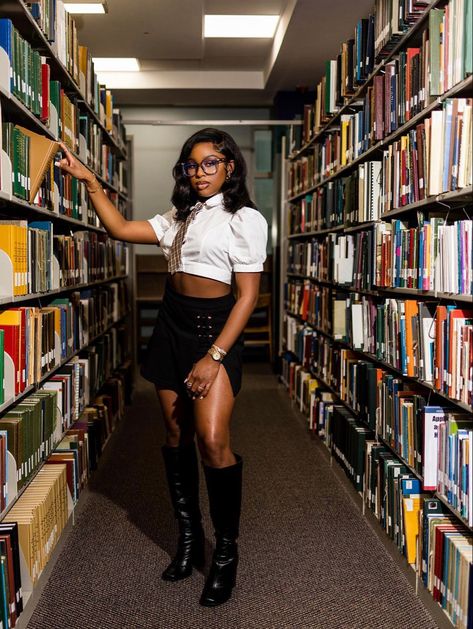 Classroom Photoshoot, Library Photoshoot Ideas, Author Photoshoot, Library Photoshoot, Library Photo Shoot, Grad Shoot, Grad Pictures, College Professor, Photoshoot Idea