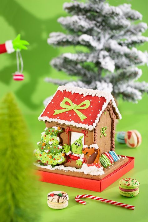 The Grinch Gingerbread House, Gingerbread House Grinch, Grinch Gingerbread House Ideas, Gingerbread Grinch, Grinch Gingerbread House, Grinch House, Grinch Stuff, Gingerbread Ideas, Gingerbread House Designs