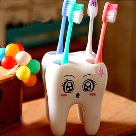 1Pc  Teeth Style Toothbrush Holder 4 Hole Cartoon Toothbrush Stand Shelves Cartoon Toothbrush, Toothbrush Holder Wall, Toothbrush And Toothpaste Holder, Sikat Gigi, Teeth Shape, Clay Diy Projects, Pottery Crafts, Diy Pottery, Clay Art Projects