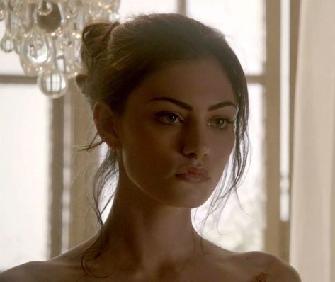 Jaina Solo, Hayley Marshall, Phoebe Tonkin, Vampire Diaries The Originals, The Vampire Diaries, Teen Wolf, The Vampire, Vampire Diaries, Face Claims