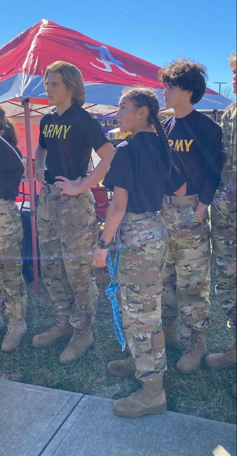 College Rotc Army, Female Army Soldier Aesthetic, Army Asethic, Army Nurse Aesthetic, Military Aesthetic Female, Us Army Aesthetic, Jrotc Aesthetic High School, National Guard Aesthetic, Army Cadets Aesthetic