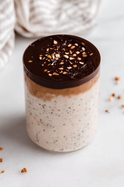 Snickers Overnight Oats Winter Overnight Oats, Snickers Overnight Oats, Winter Snacks, Winter Snack, Overnight Oats Recipe, Oats Recipes, Overnight Oats, Oats, Muffins