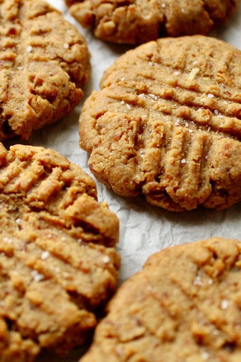 Date Sweetened Brown Butter Peanut Butter Cookies - Date Sweetened Peanut Butter Cookies, Peanut Butter Date Cookies, Date Paste Cookies, Date Cookies, Sugar Free Baking, Carrot Cake Cupcakes, Healthy Cookie Recipes, Small Food Processor, Flaky Salt