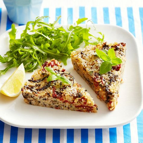 A healthier WW recipe for Eggplant, tomato and basil rice cake ready in just 25. Get the SmartPoints value plus browse 5,000 other delicious recipes today! Rice Cake Healthy, Basil Rice, Tomato Rice Recipe, Rice Cakes Healthy, Ww Recipe, Tomato Rice, Quick Vegetarian Meals, Healthy Swaps, Meatless Mondays