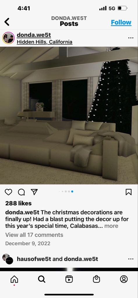 Couch Ideas Bloxburg, Kim K House Bloxburg, Bloxburg Livingrooms, Bloxburg Couch, Bloxburg Apartment Building, Kim K House, Mansion Aesthetic, Bloxburg Hacks, Bloxburg Houses