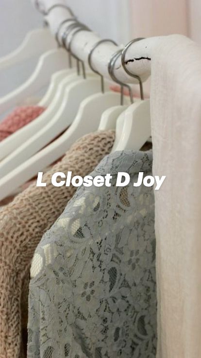 Organiser Son Dressing, Organize Life, Budget Outfits, Minimalist Closet, Closet Makeover, Creative Home, Decoration Design, Kuala Lumpur, Closet Organization