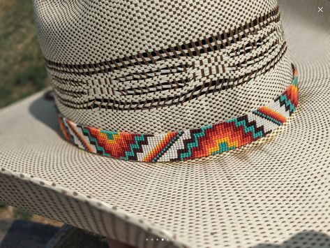 Bead Loom Hat Band Patterns, Beaded Hat Band Patterns, Beaded Belts Patterns, Band Inspiration, Loom Hats, Western Fashion Jewelry, Loom Beading Patterns, Beaded Hat Bands, Native American Beadwork Patterns