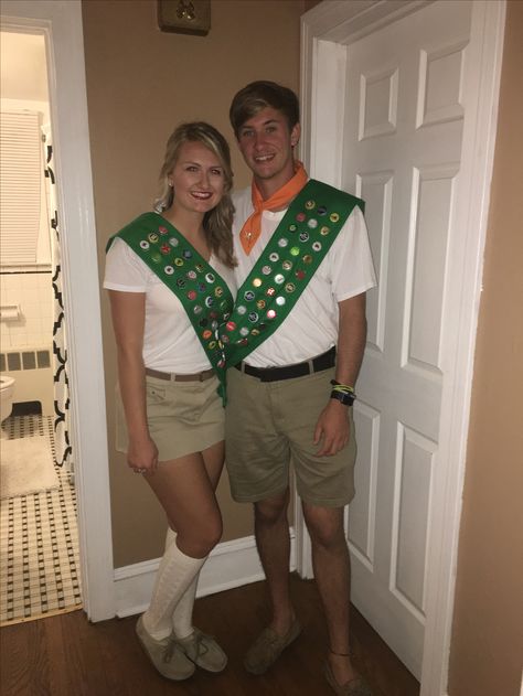 Girl Scout and Boy Scout Halloween costume DIY Boy Scout Costume, Girl Scout Halloween Costume, Camping Costume, Scout Outfit, Girl Scout Costume, Laura Kelly, Hot Halloween Outfits, Homemade Costume, Dynamic Duos