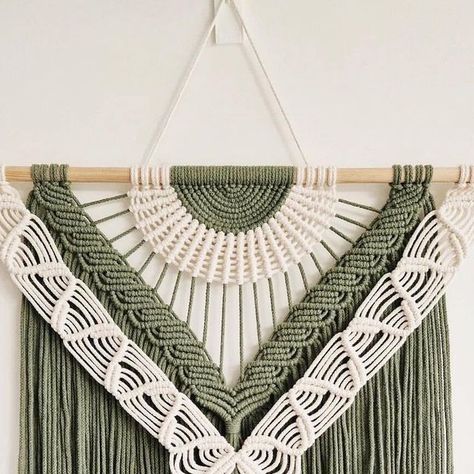 Macra Weave, Macrame Sun, Weaving Crochet, Macrame Weaving, Macrame Wall Hanger, Macrame Headboard, Small Macrame, Braid Jewelry, Macrame Wall Hanging Patterns