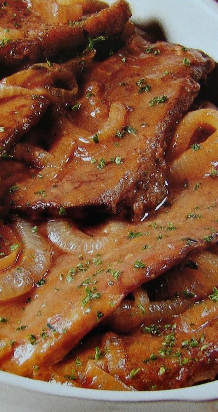 Steak Casserole ~ An unforgettable dinner with a very cheap cut of beef Steak Casserole, Seared Salmon Recipes, Beef Steak Recipes, Yummy Casseroles, Beef Dinner, Beef Dishes, Steak Recipes, Meat Dishes, Main Meals