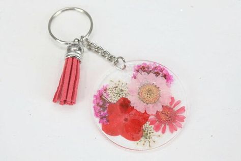 Pressed Flower Keychains Vbs Craft, Fish Keychain, Brush Script Fonts, Flower Keychain, Calligraphy For Beginners, Vbs Crafts, Acrylic Keychains, Tissue Paper Flowers, Paper Flower Tutorial