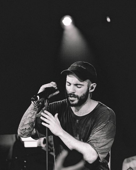 Jon Bellion Wallpaper, Jon Bellion, Music Express, Spotify Playlists, Last Fm, Music Icon, Beautiful Mind, Latest Music, Music Love