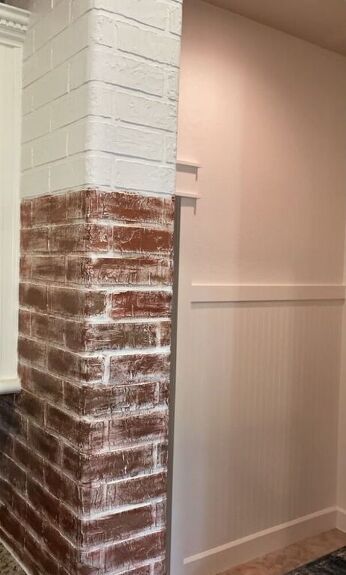 Painted Brick Interior Wall, Painting Faux Brick, Painted Brick Interior, Half Brick Wall, Painted Faux Brick Wall, Diy Brick Wall, Faux Brick Wall Panels, Fake Brick, Fake Walls