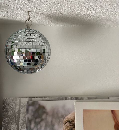 You Are My Moon, Estilo Taylor Swift, Mirror Ball, Taylor Swift Album, New Wall, Taylor Alison Swift, Bedroom Inspo, Music Industry, Dream Room