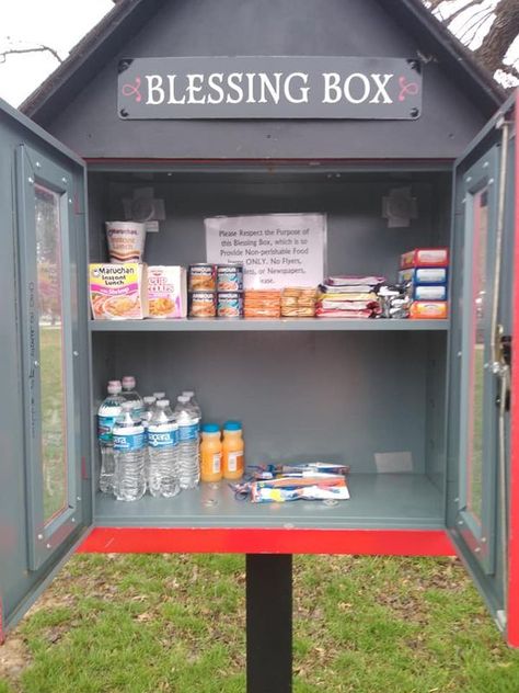 Good News Gastonia | Please list local Blessing Boxes below (location) | Facebook Blessing Box Diy, Blessing Box Plans, Blessings Box Ideas, Blessing Box Food Pantry, Blessing Box Ideas, Blessing Boxes, Little Free Pantry, Community Service Ideas, Free Pantry