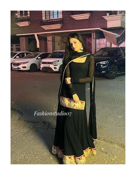 Black Salwar Designs, Black Anarkali Suits Designer, Punjabi Black Salwar Suits, Black Suit Designs Punjabi, Black Salwar Suit Design, Black Suit Salwar, Plain Suit Designs Indian, Black Suit For Women Indian, Black Indian Outfit