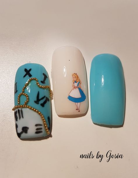 Alice In Wonderland Nails, Disney Inspired Nails, Disney Inspired, Press On Nails, Maquillaje De Ojos, Alice In Wonderland, Nail Inspo, Nails Inspiration, Gel Nails