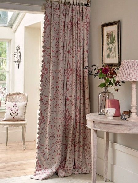 Lounge Curtains, Cottage Curtains, Susie Watson, Snug Room, Country House Interior, Country Curtains, Curtains Bedroom, Front Room, Home Decor Fabric