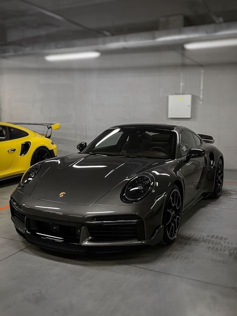 Car Porsche Luxury, Porchse Cars, Porsche Taycan Black, Porsche Panamera Aesthetic, Porche 718, Porsche Cayenne Aesthetic, Porches Car, Porch Car, Porsche Cayenne Turbo Gt