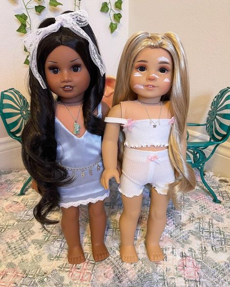 American Girl Doll Hairstyles, Paper Dogs, American Dolls, Fantasy Art Dolls, American Doll Clothes, Toys Toys, Ag Doll Clothes, Clothes Cute, Skin Care Routine Steps