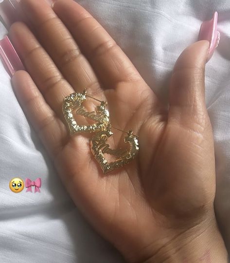 Custom Gold Jewelry, California Jewelry, Xoxo Jewelry, Dope Jewelry Accessories, Jewelry Aesthetic, Golden Jewelry, Jewelry Accessories Ideas, Dope Jewelry, Girly Accessories