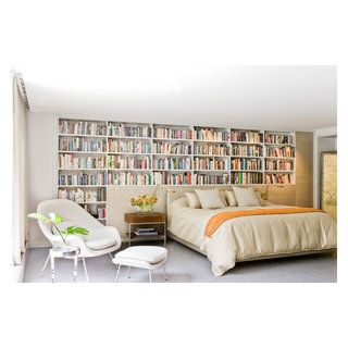 94 Harvard Sq - Contemporary - Bedroom - Boston - by PLATEMARK DESIGN | Houzz Modern Bed Furniture, Headboard Alternative, Bed Furniture Set, Creative Headboard, Bookshelf Headboard, Upholstered Wall Panels, Headboard Ideas, Bookcase Headboard, White Bookcase