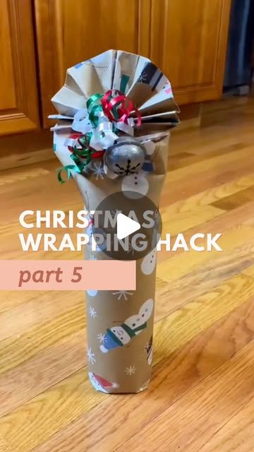 How To Wrap A Rug For A Gift, Gift Wrap A Blanket, How To Gift Wrap A Blanket, Wrap A Blanket, Wrapping Hacks, Bow Ideas, Diy Gift Wrapping, A Blanket, Christmas Wrapping